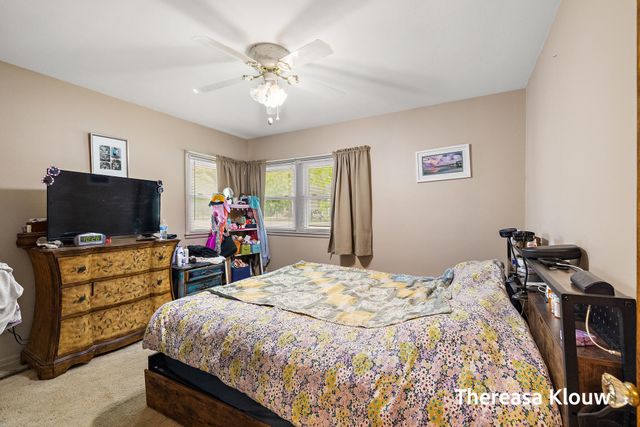 710 Quarterline Road, Muskegon Twp, MI 49442