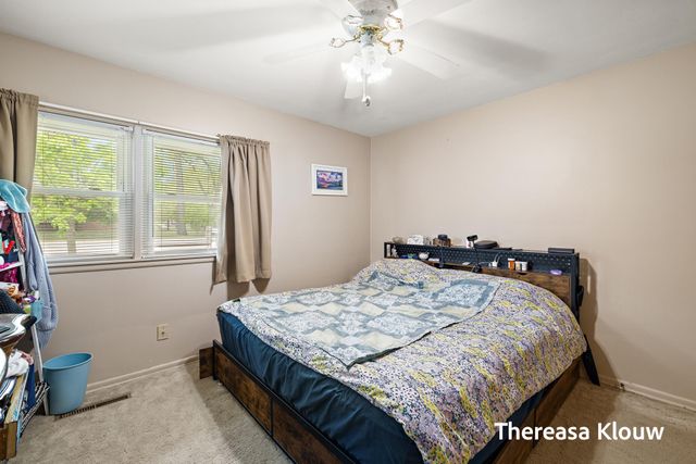 710 Quarterline Road, Muskegon Twp, MI 49442