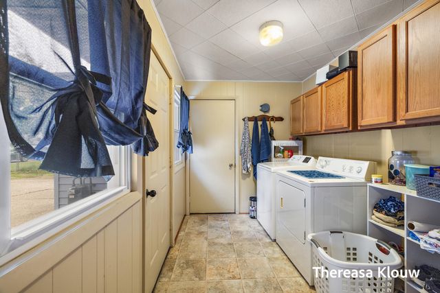 710 Quarterline Road, Muskegon Twp, MI 49442