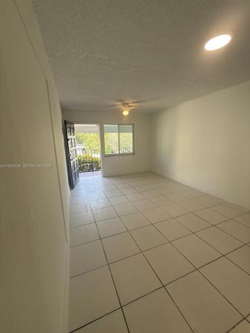 2622 NW 24th St 3B, Miami, FL 33142