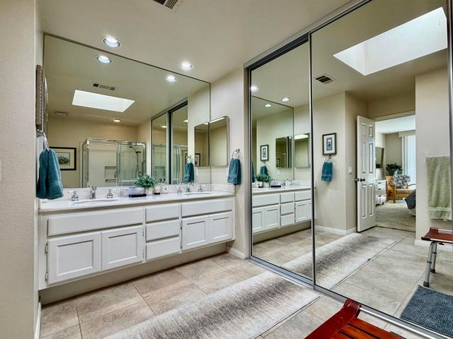 257 Calle Del Verano, Palm Desert, CA 92260