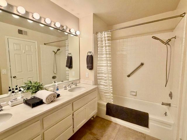 257 Calle Del Verano, Palm Desert, CA 92260