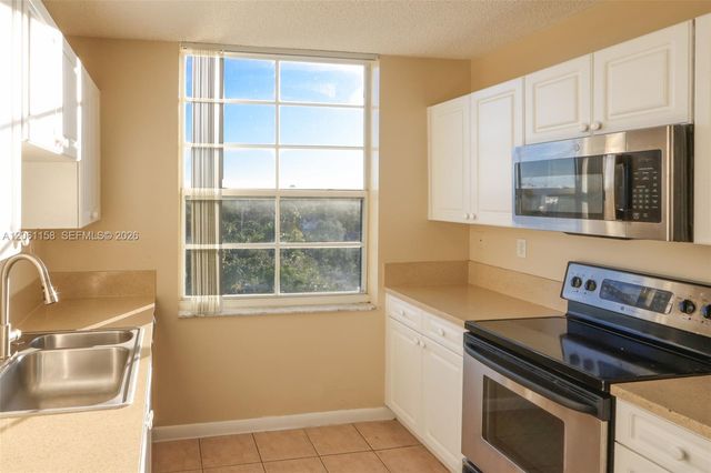 520 SE 5th Ave 1603, Fort Lauderdale, FL 33301