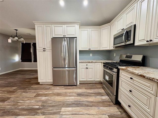 4909 W Saint Charles Ave Avenue, Lake Charles, LA 70605
