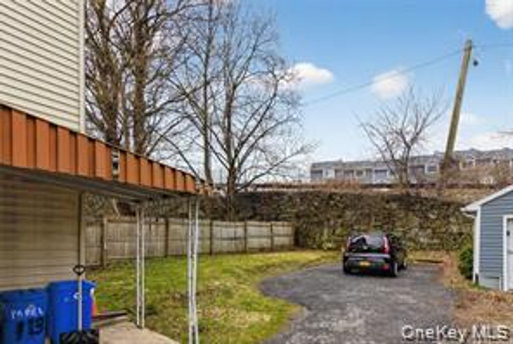 113 Old Bay Street, Peekskill, NY 10566 — photo 3