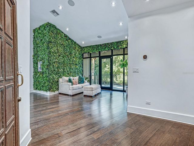 1609 HAMPTON COURT, Safety Harbor, FL 34695