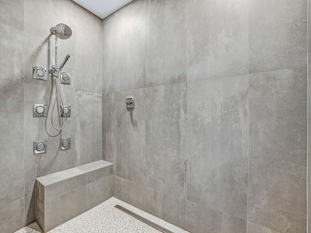 1609 HAMPTON COURT, Safety Harbor, FL 34695