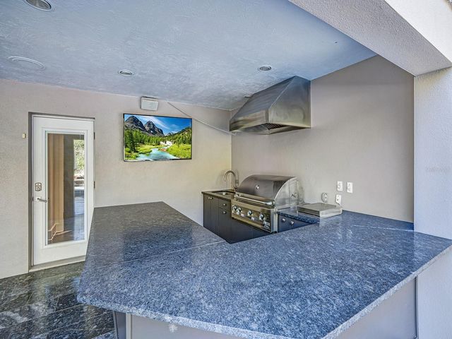 1609 HAMPTON COURT, Safety Harbor, FL 34695