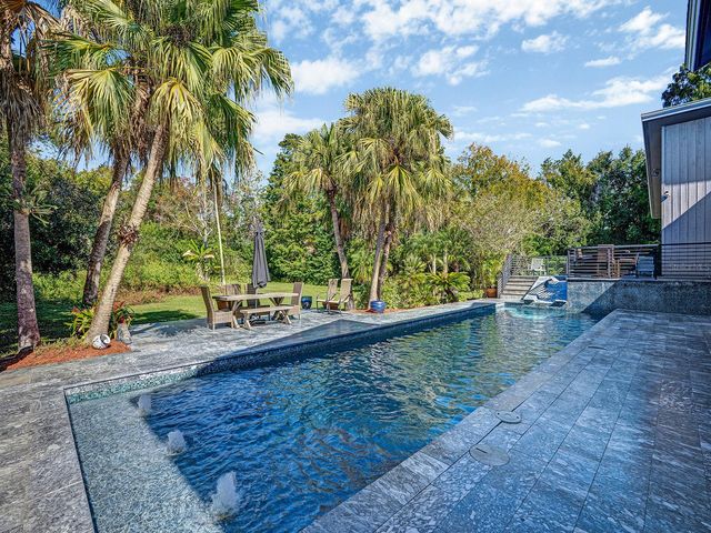 1609 HAMPTON COURT, Safety Harbor, FL 34695