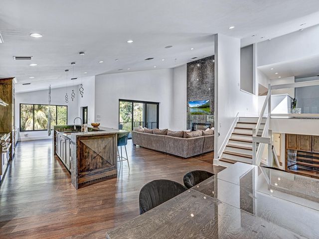 1609 HAMPTON COURT, Safety Harbor, FL 34695