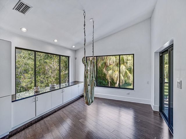 1609 HAMPTON COURT, Safety Harbor, FL 34695