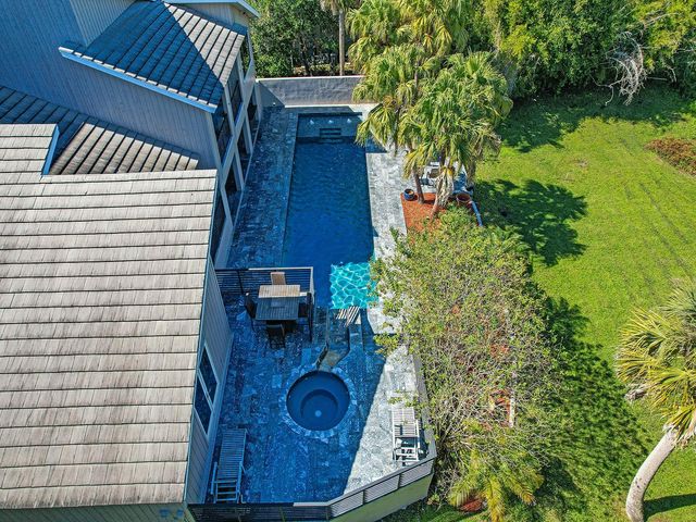 1609 HAMPTON COURT, Safety Harbor, FL 34695