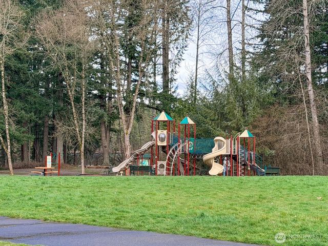 24504 SE 42nd PL, Sammamish, WA 98029