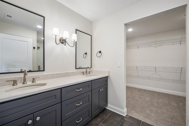 14141 Wilden Drive, Urbandale, IA 50323