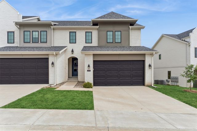 14141 Wilden Drive, Urbandale, IA 50323