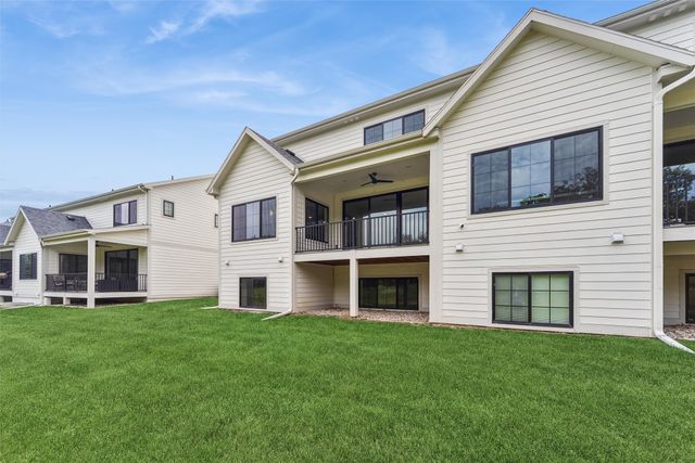 14141 Wilden Drive, Urbandale, IA 50323