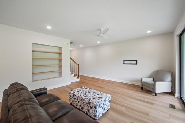 14141 Wilden Drive, Urbandale, IA 50323