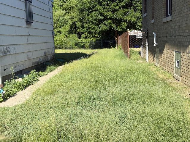 2628 N 7th STREET, Milwaukee, WI 53212