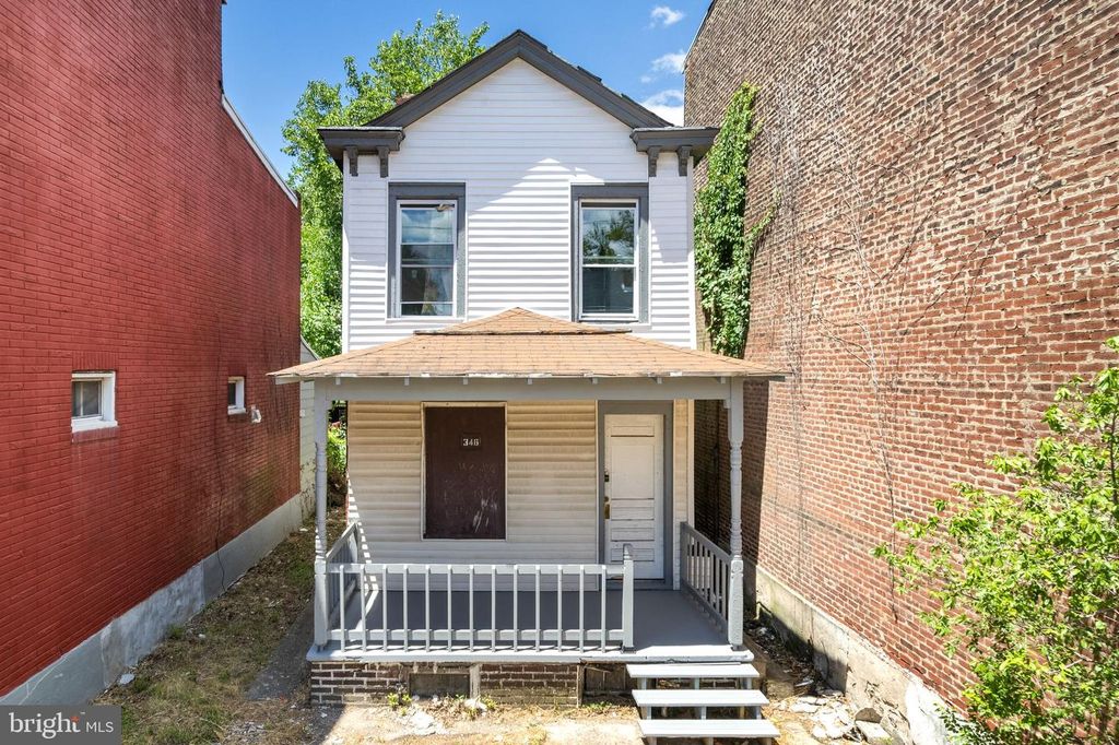 346 WALNUT AVE, Trenton, NJ 08609