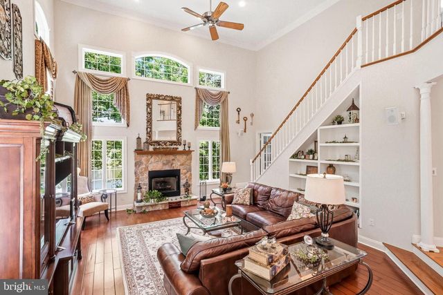 25 FOX TAIL CT, Sewell, NJ 08080