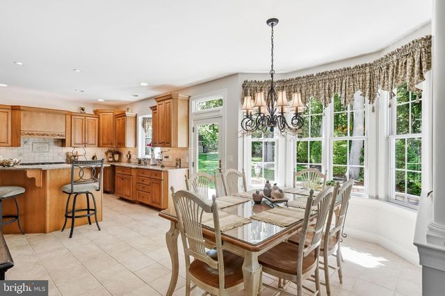 25 FOX TAIL CT, Sewell, NJ 08080