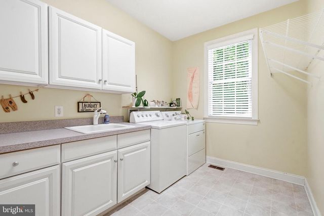 25 FOX TAIL CT, Sewell, NJ 08080