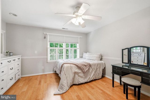 25 FOX TAIL CT, Sewell, NJ 08080