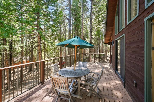 2167 Dardanelle Vista, Dorrington, CA 95223