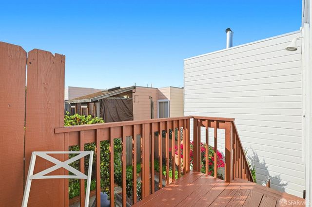 112 Russia Avenue, San Francisco, CA 94112