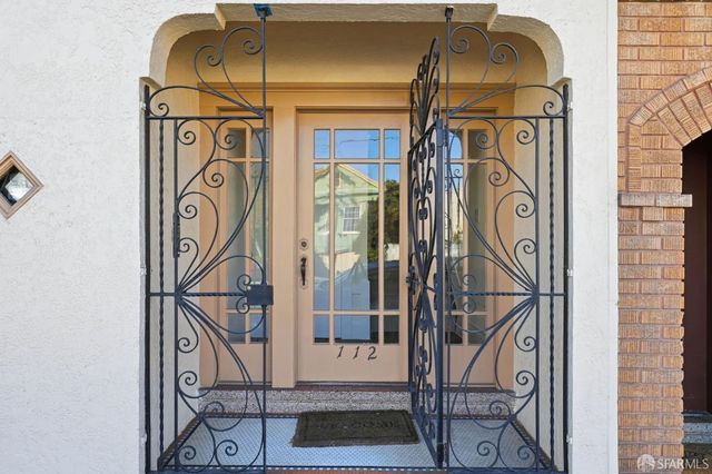 112 Russia Avenue, San Francisco, CA 94112