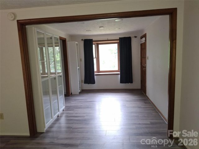 232 Tilson Drive, Mars Hill, NC 28754