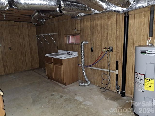 232 Tilson Drive, Mars Hill, NC 28754