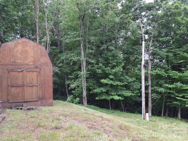 232 Tilson Drive, Mars Hill, NC 28754