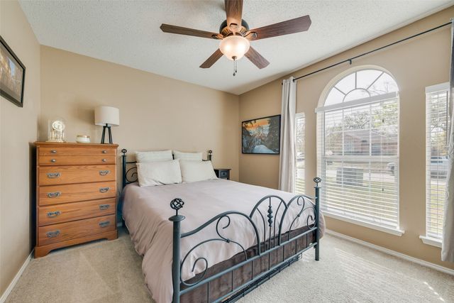 2010 Sword Fish Drive, Mansfield, TX 76063