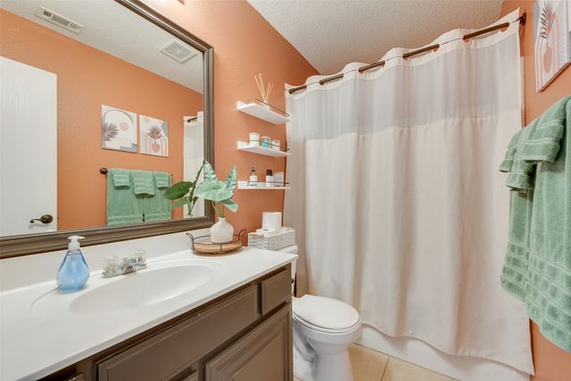 2010 Sword Fish Drive, Mansfield, TX 76063