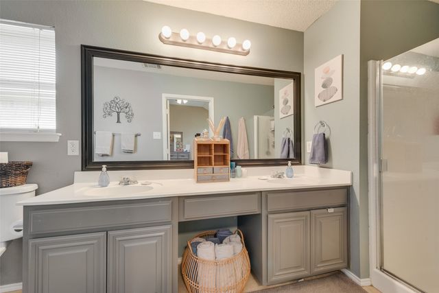 2010 Sword Fish Drive, Mansfield, TX 76063