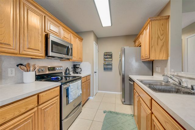 2010 Sword Fish Drive, Mansfield, TX 76063