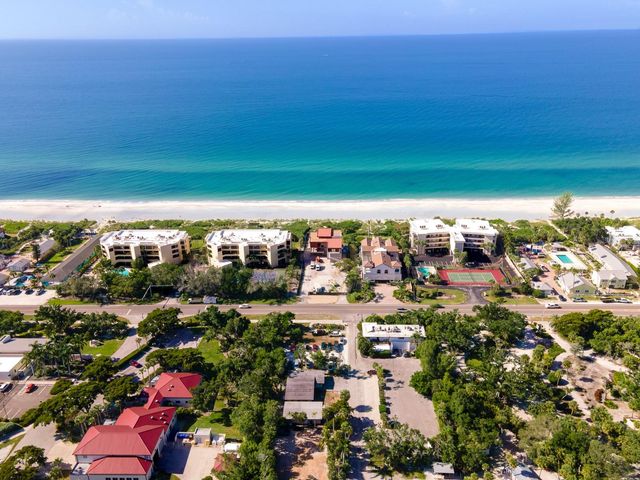 681 GULF BAY ROAD, Longboat Key, FL 34228