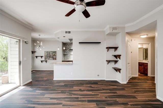 6000 Shepherd Mountain CV 407, Austin, TX 78730