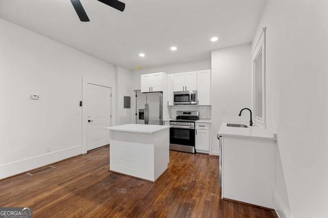 360 Ponce De Leon Avenue NE 2, Atlanta, GA 30308