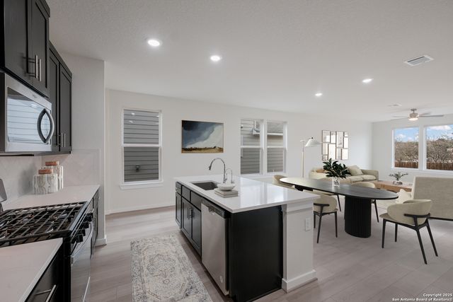 6047 Calgary Park, San Antonio, TX 78233