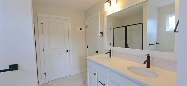 4833 Duttonvale Drive 2, Caledonia, MI 49316