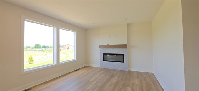 4833 Duttonvale Drive 2, Caledonia, MI 49316