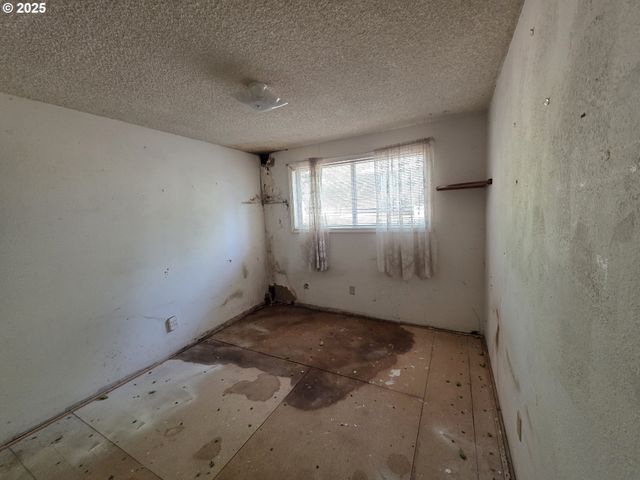 4505 Ne 44TH St, Vancouver, WA 98661