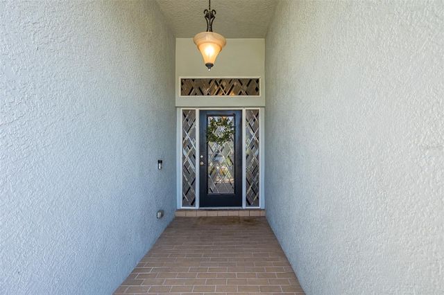 12709 WESTWOOD LAKES BOULEVARD, Tampa, FL 33626