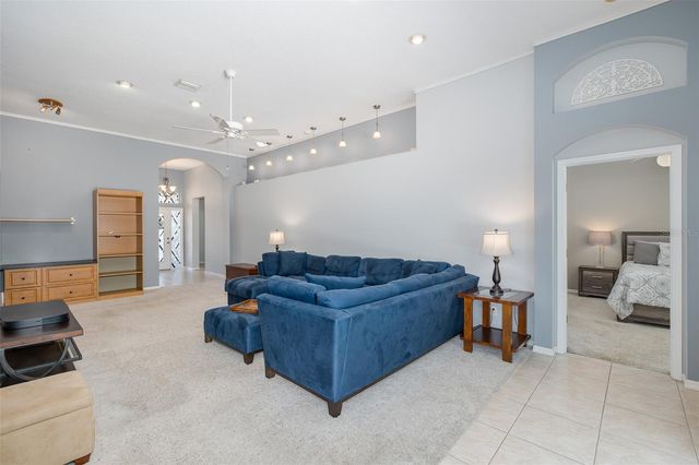 12709 WESTWOOD LAKES BOULEVARD, Tampa, FL 33626