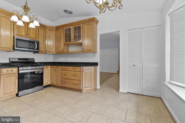 13344 FOXHALL DR, Silver Spring, MD 20906