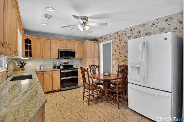 91 Linden Drive, Milford, CT 06460