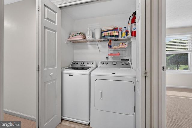 34 KINGSLEY AVE, Marlton, NJ 08053