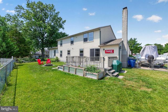 34 KINGSLEY AVE, Marlton, NJ 08053